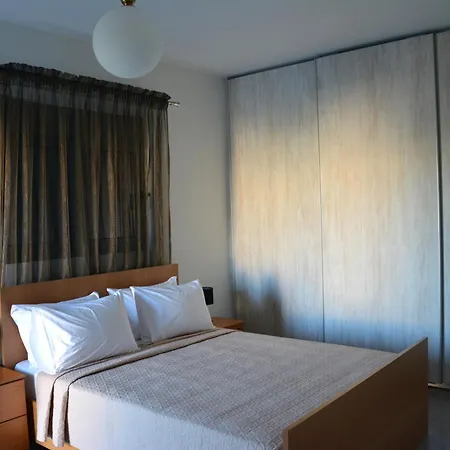 Isavela Living דירה *